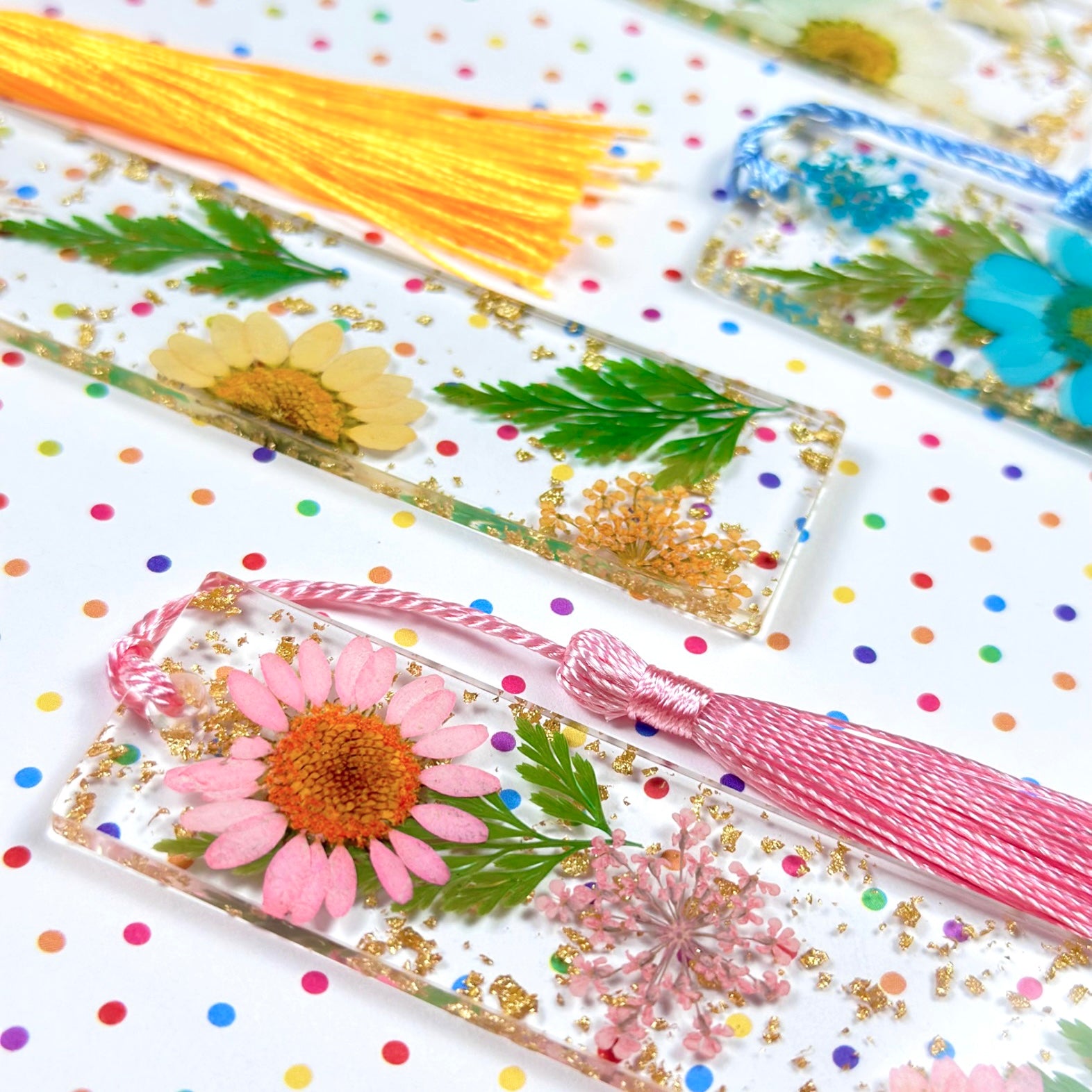 2Pcs Dried Flower Resin Bookmarks Dried Flower Page Markers Floral Bookmarks  Student Gifts 