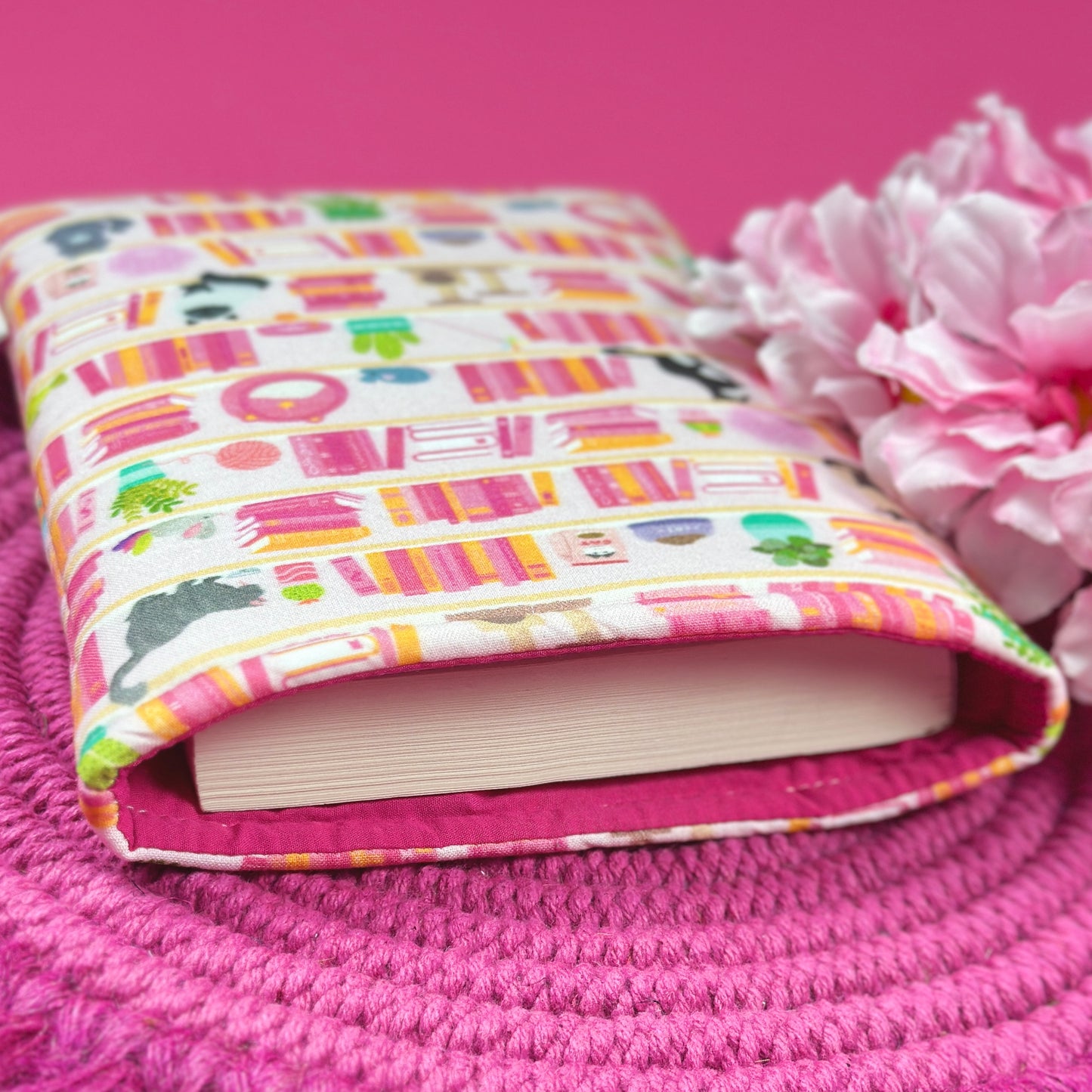 Cat Lover Shelves Book Sleeve
