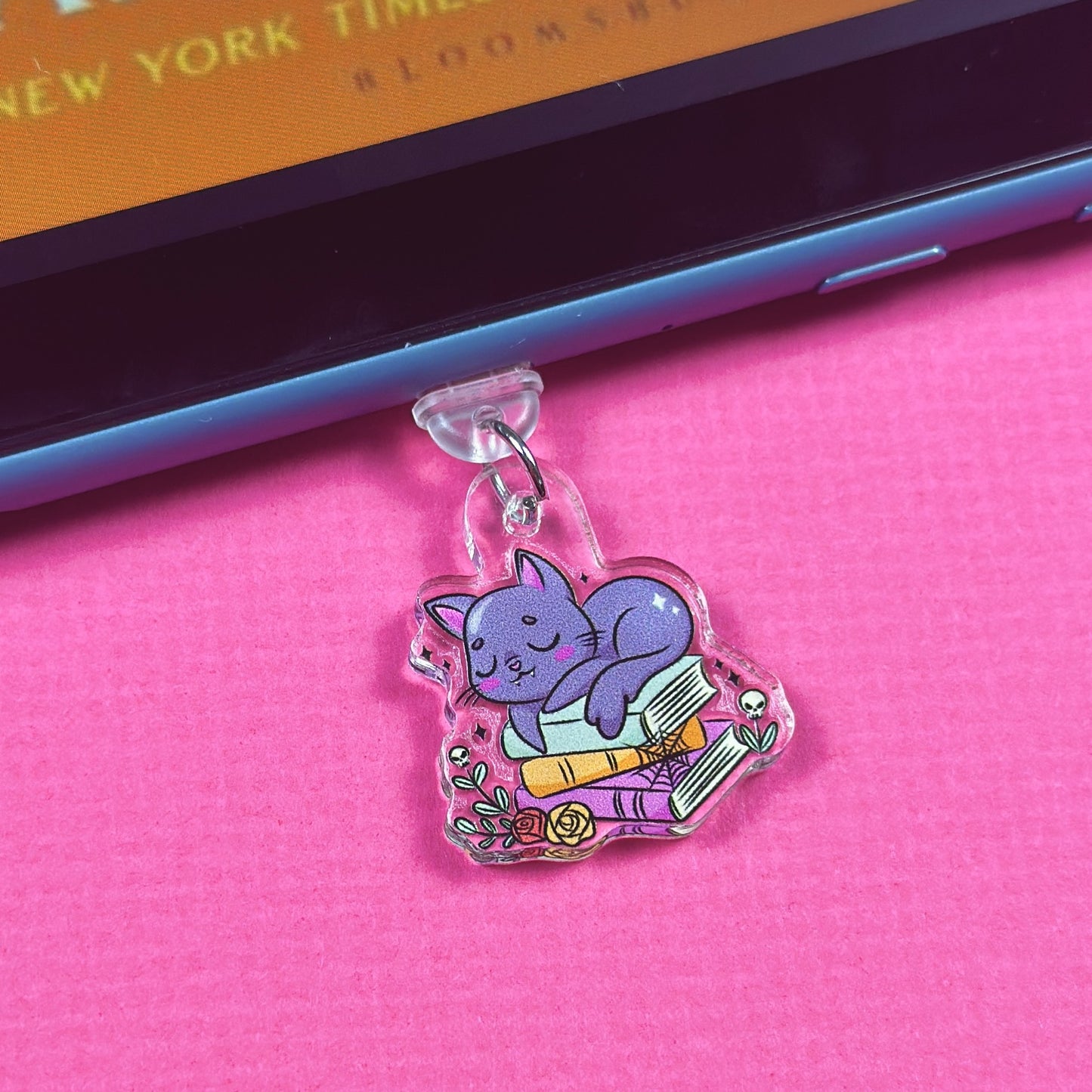 Black Cat Kindle Charm