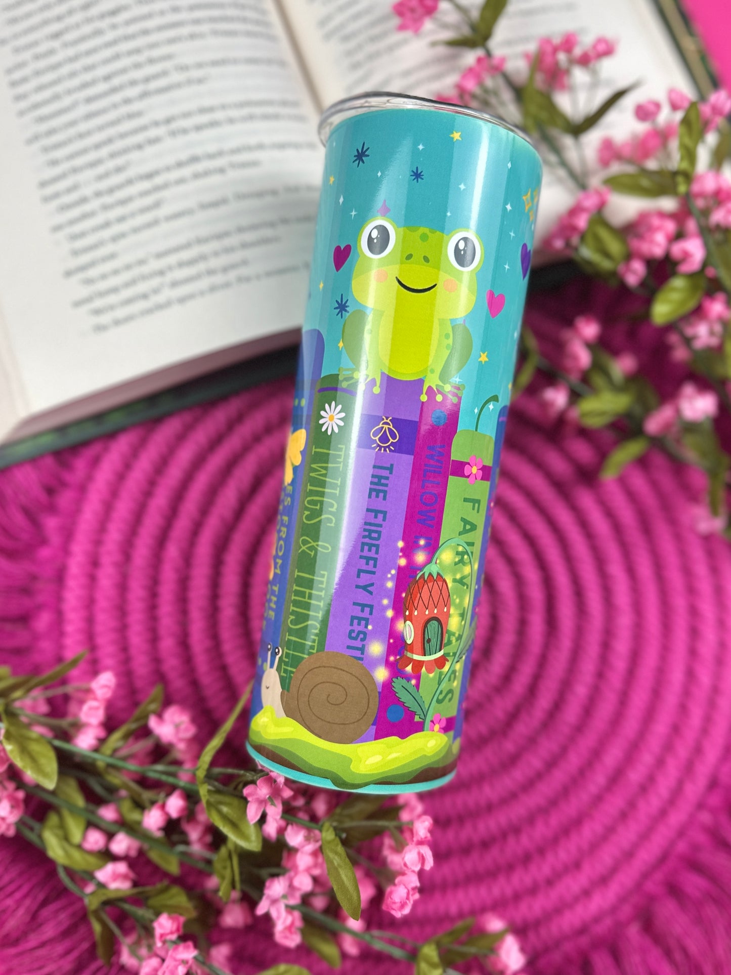 Enchanted Garden Bookshelf Tumbler