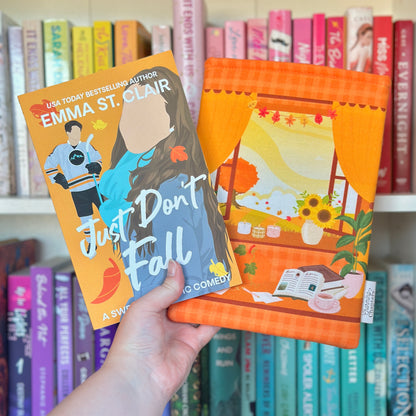 Autumn Book Nook Sleeve