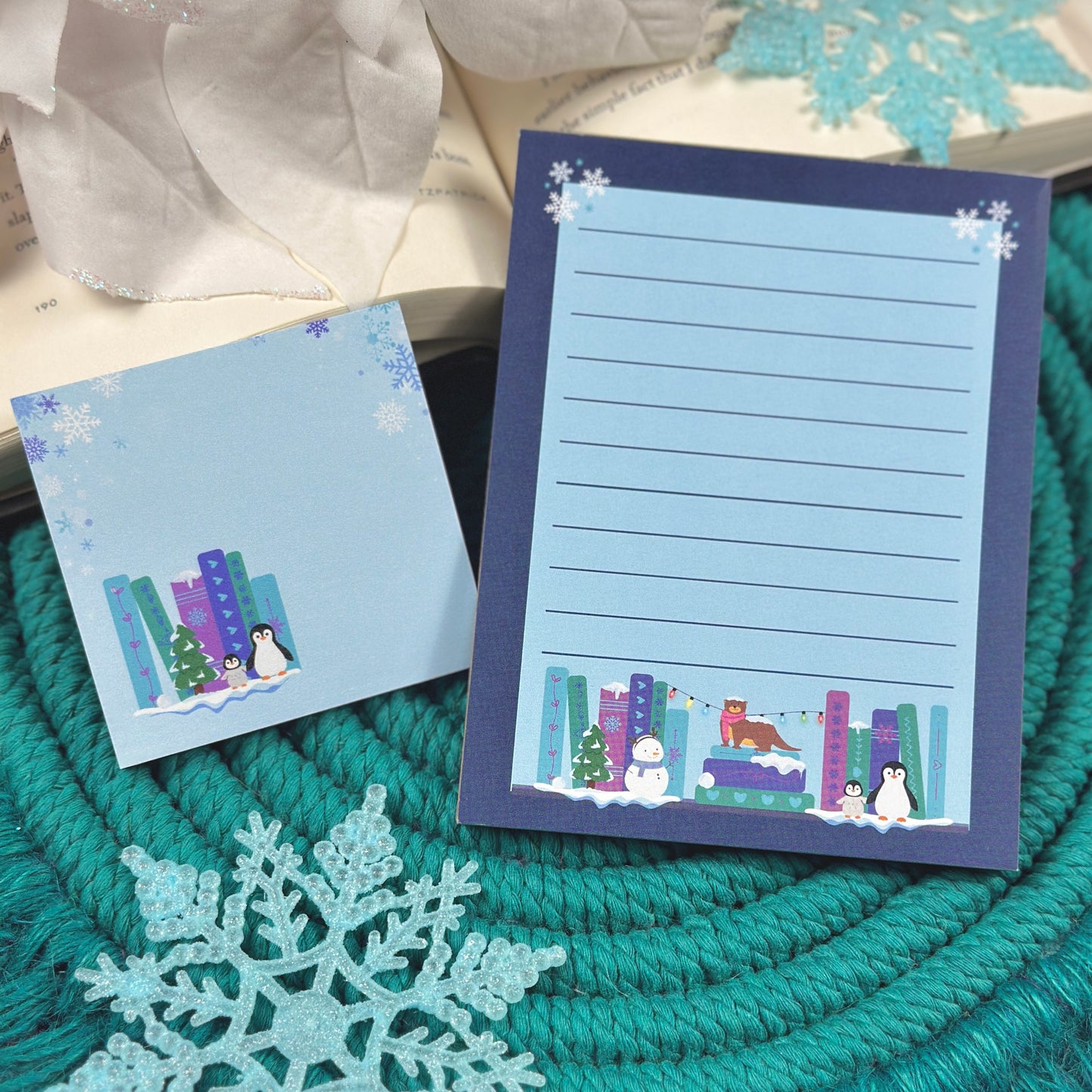 Winter Bookshelf Notepad