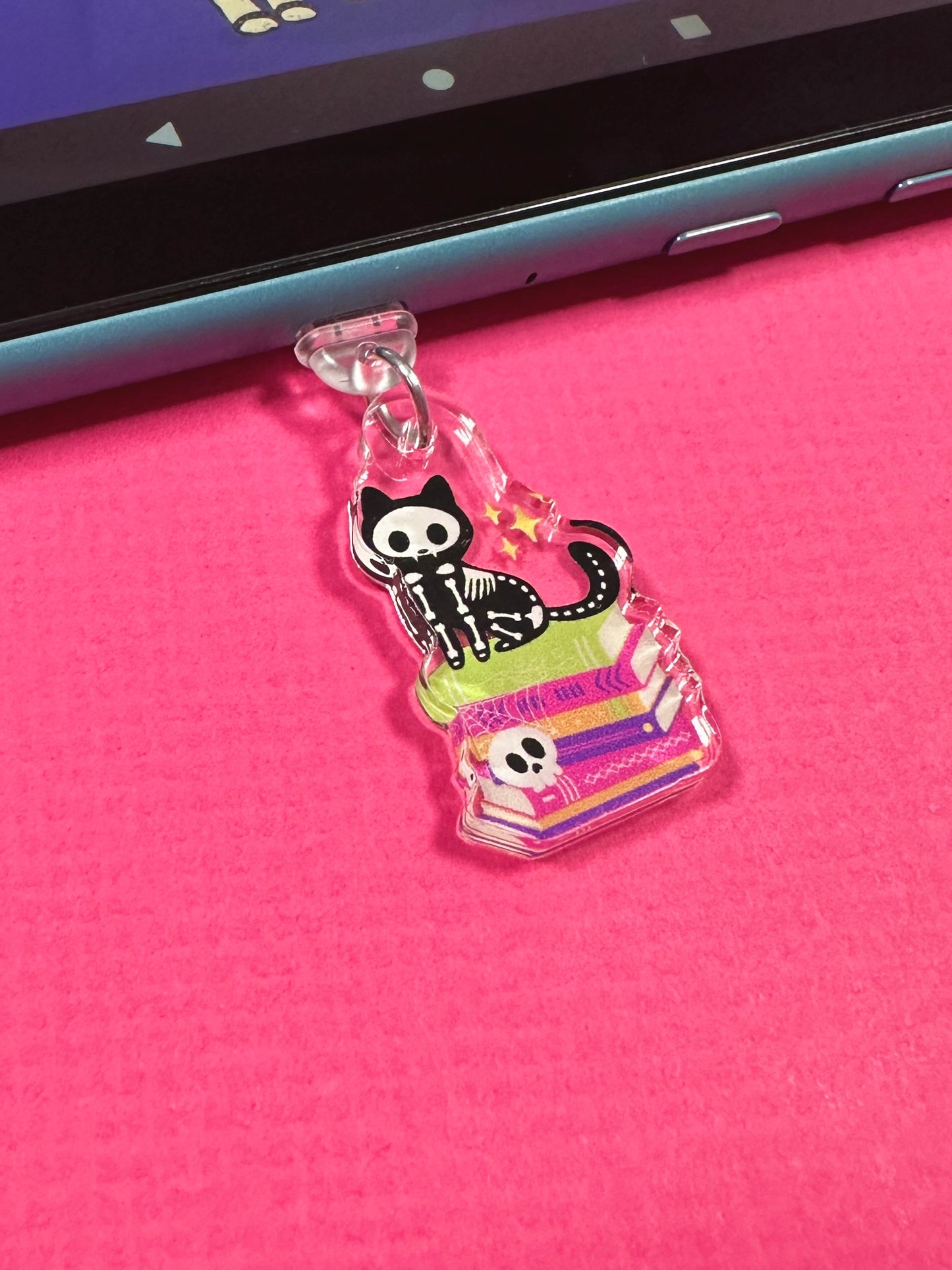 Skeleton Cat Kindle Charm