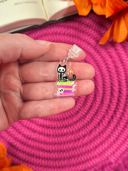 Skeleton Cat Kindle Charm