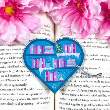 Winter Bookshelf Ornament